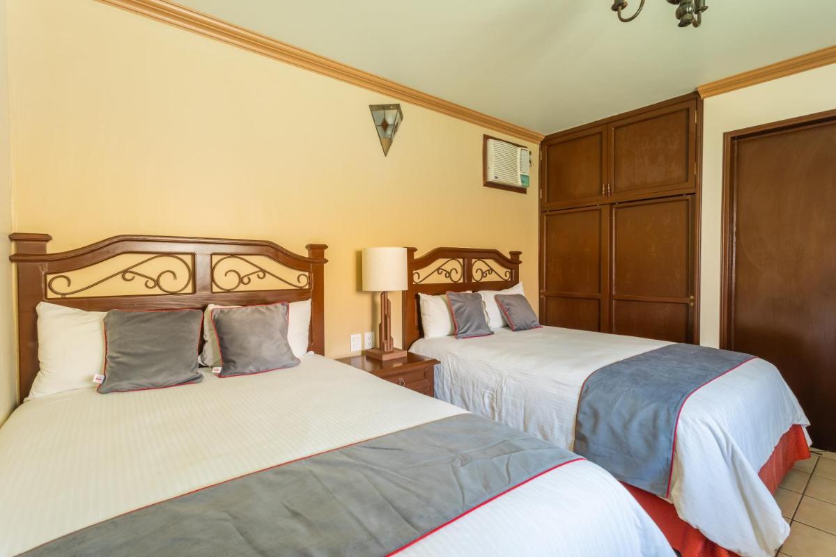 Hotel Ángel Inn - Housity