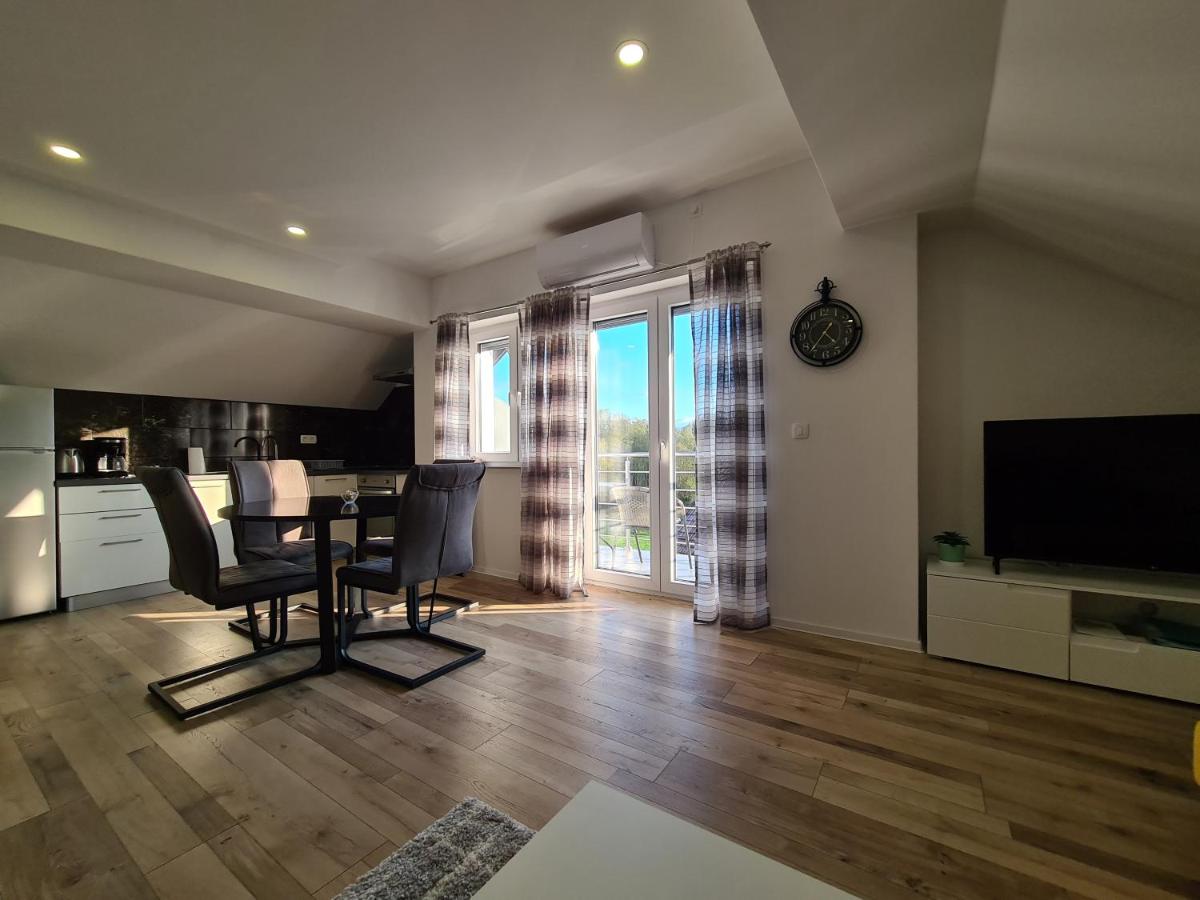 Boutique Apartments Nikola Tesla - Housity