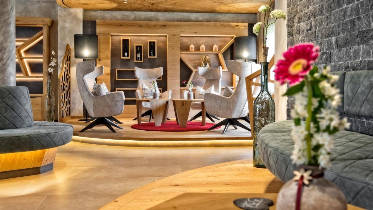 Hotel Sun - Housity