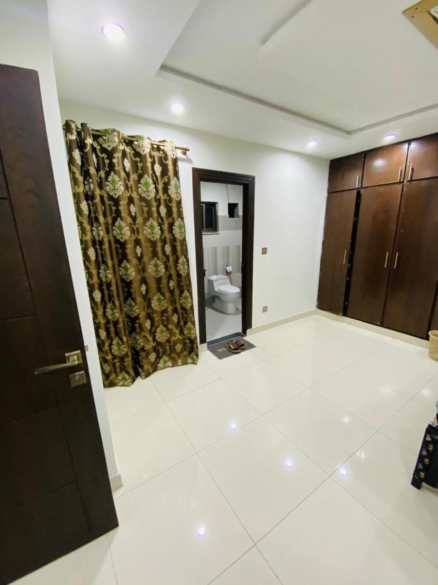 Dha hotel apartments families only - Housity