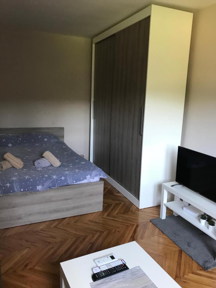 Apartman “Reka Gradac” - Housity