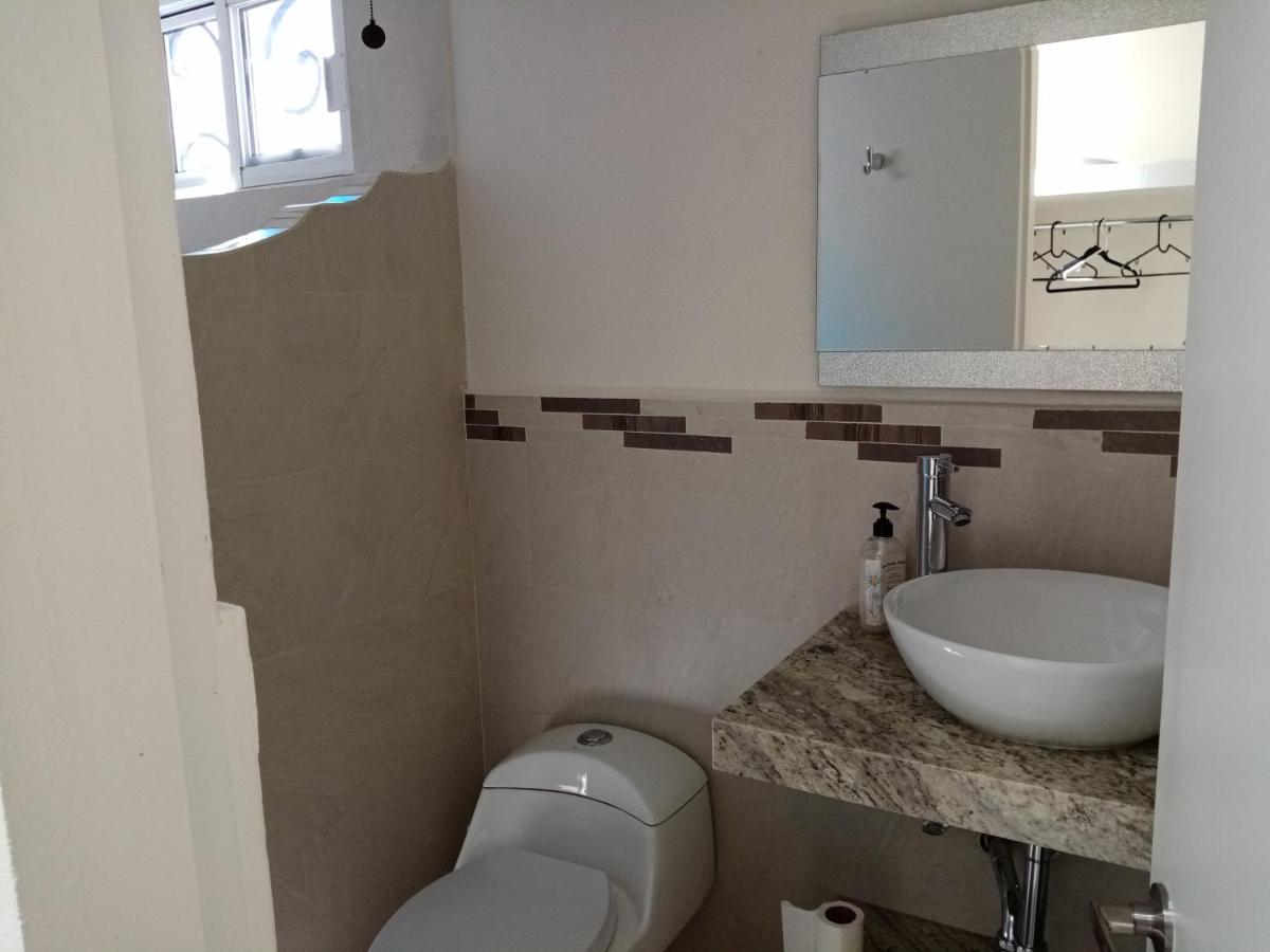 Casa Margarita Rooms available - Housity