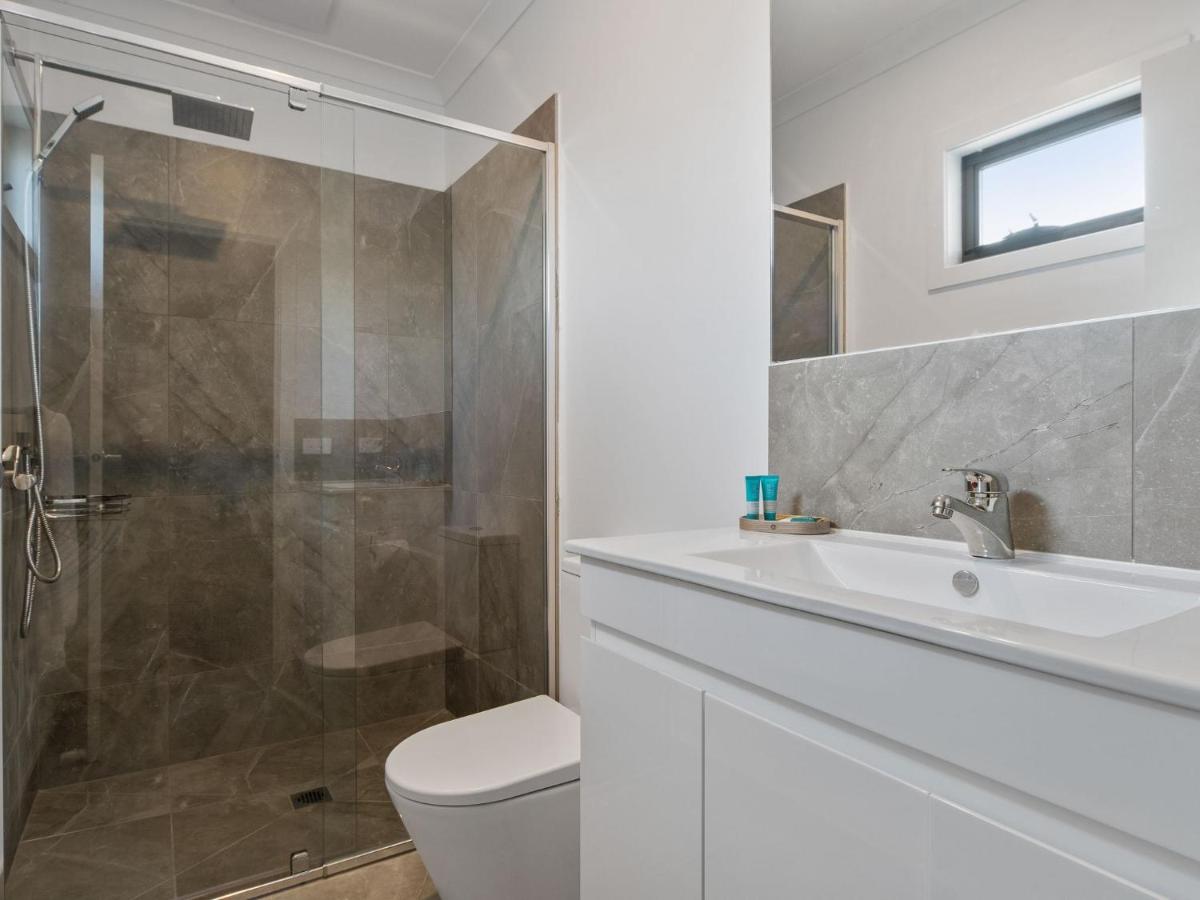Rosebud Beachside Gem - Housity
