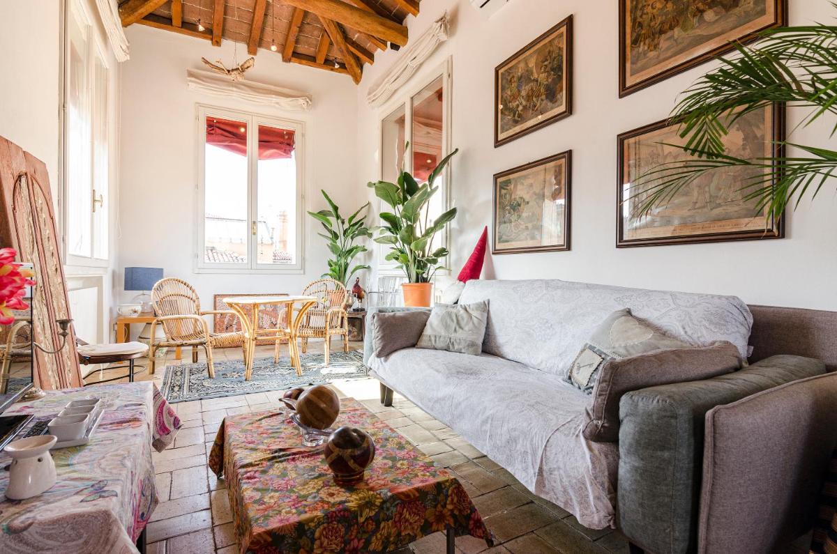 Altabella Panoramic Tower - Housity