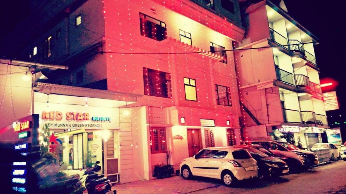 Red Star Holidays - Housity