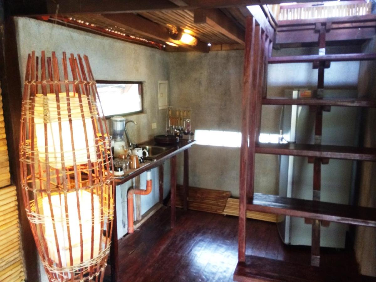 The Village House - Housity