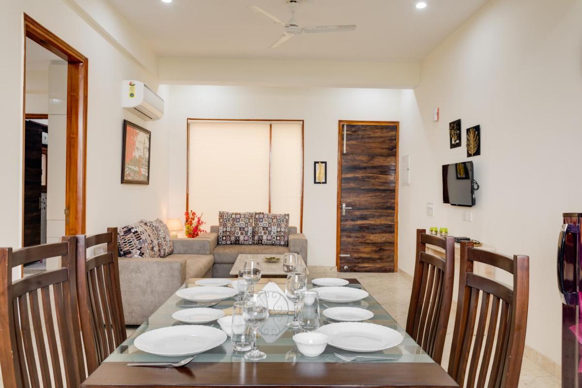 Hostie Eva Dreams - Private 2 BHK Apartments near Artemis, Medanta, Fortis hospitals - Housity