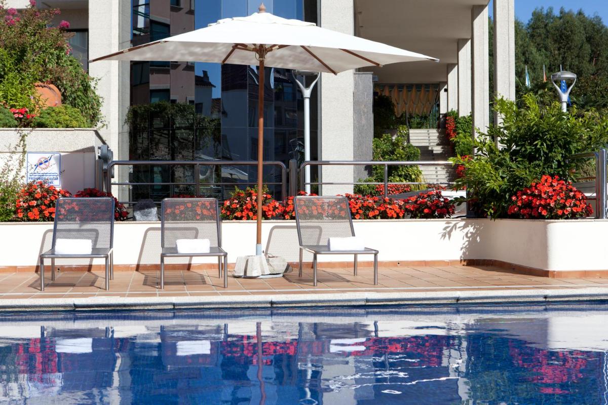 Piscina en o cerca de Hotel Carlos I Silgar