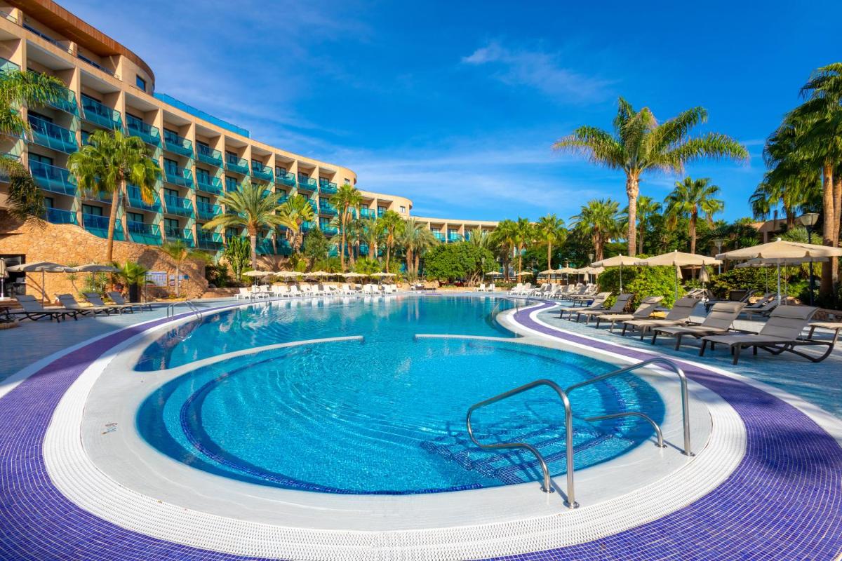 Piscina en o cerca de MUR Faro Jandia Fuerteventura & Spa