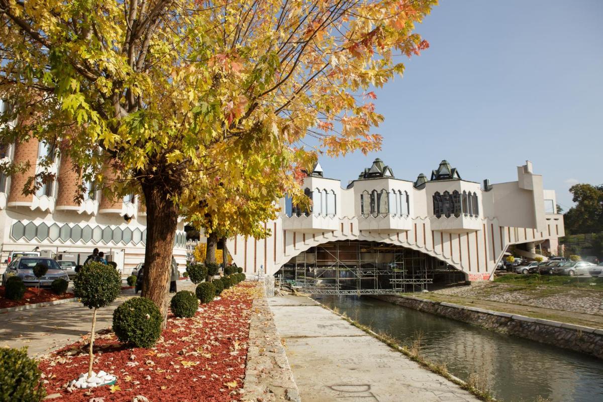 Hotel Vrbak ND - Housity