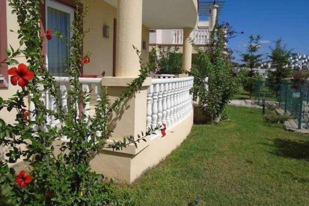 2BR Holiday House with Garden & Pool in Bodrum - Housity