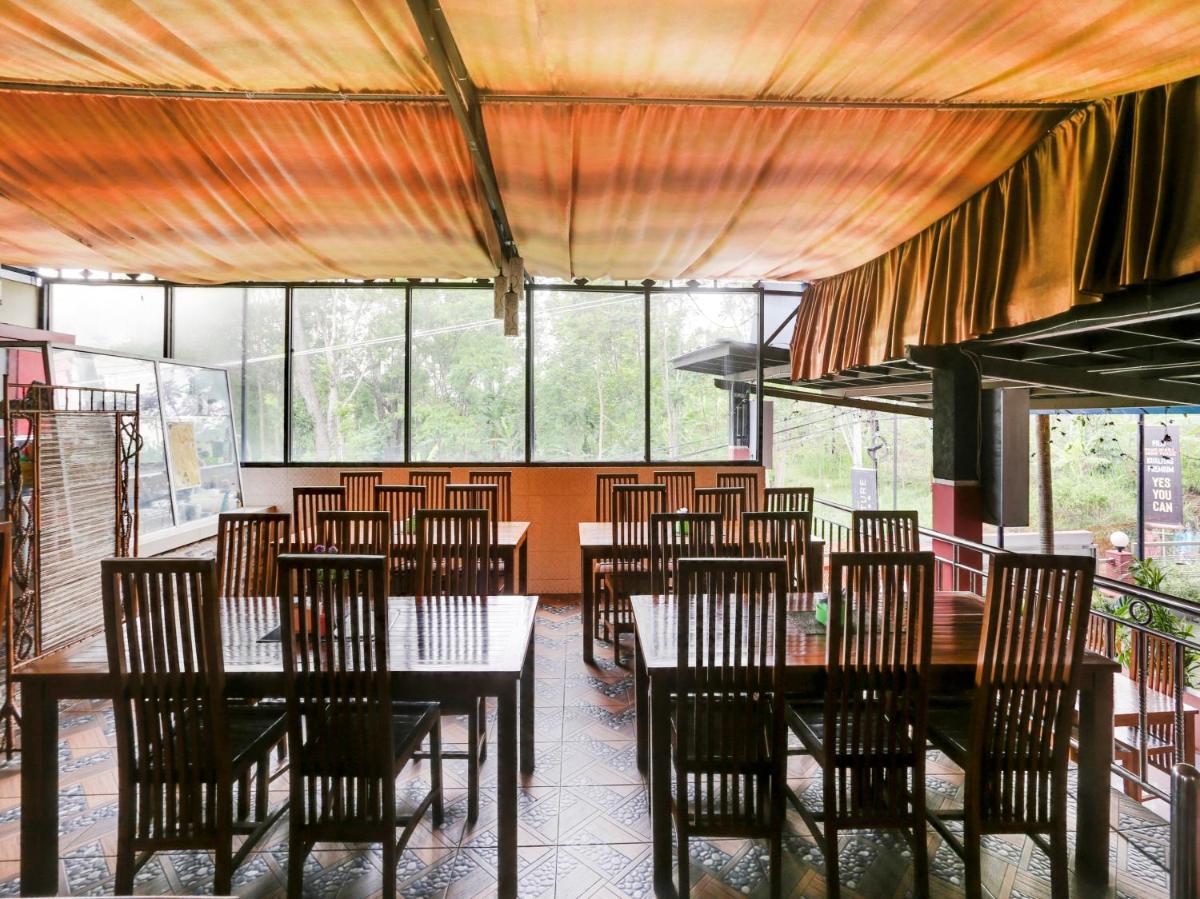 Suitetrails - Urbanview Hotel Bergas Indah Bandungan