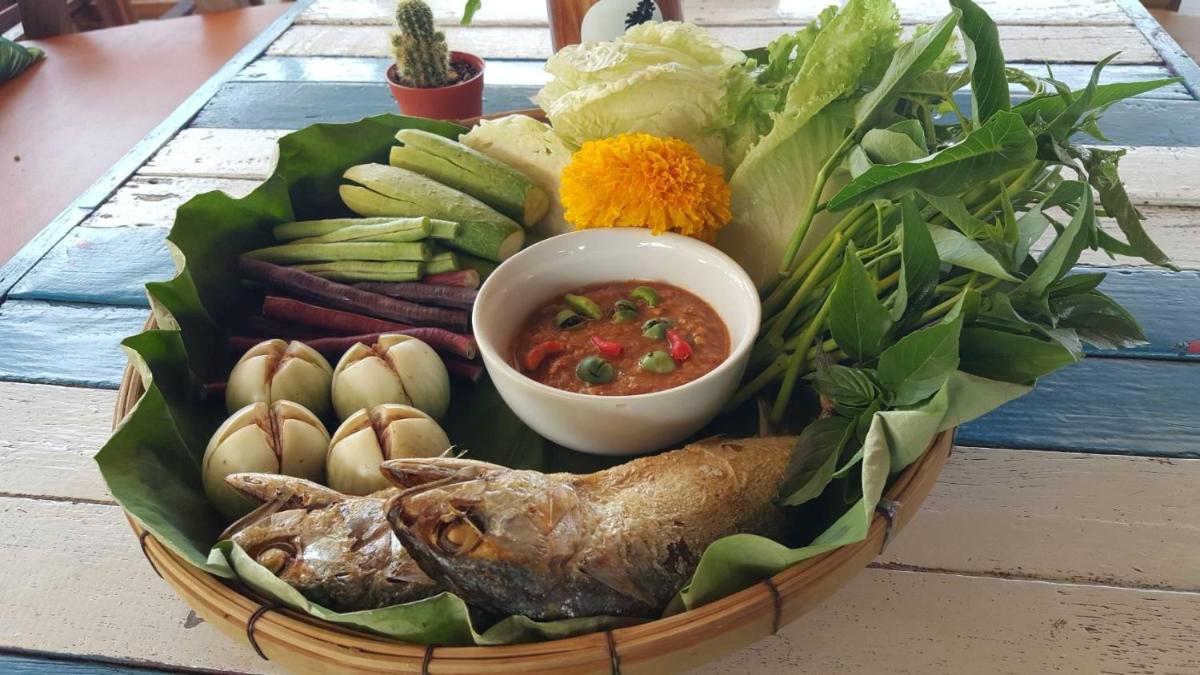 I - Talay Taling Ngam Samui - เขา ป่า นา เล ตลิ่งงาม สมุย - Housity