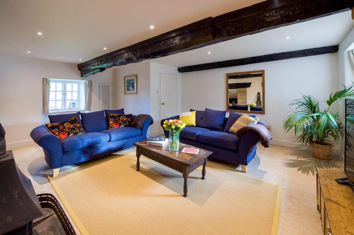 Bake House Cottage - Housity