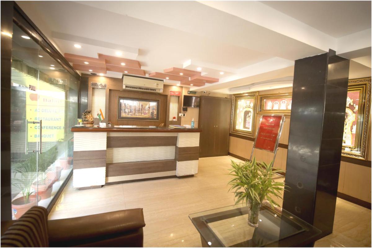 Suitetrails - Apples Balaji Inn