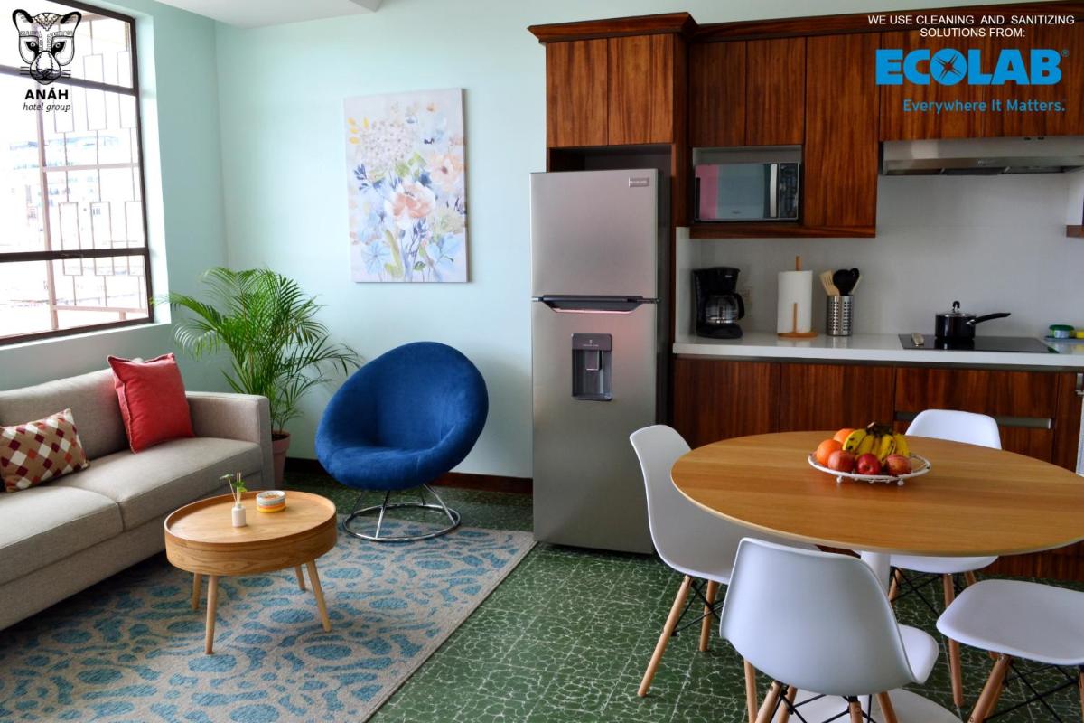 Suitetrails - Apartamentos el Prado en Zona 1 - ANAH hotel group