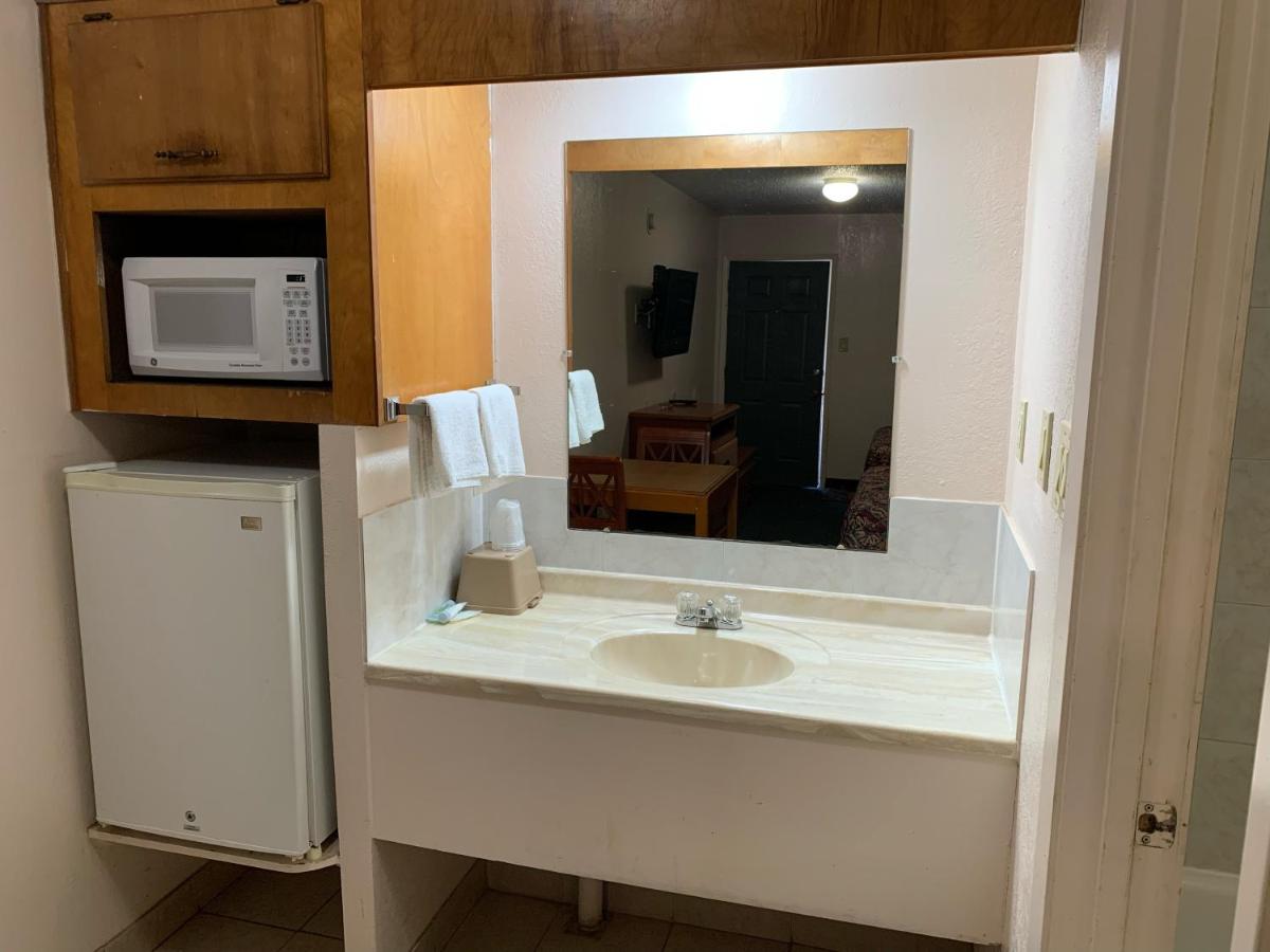 Regency Inn Jewett - Housity