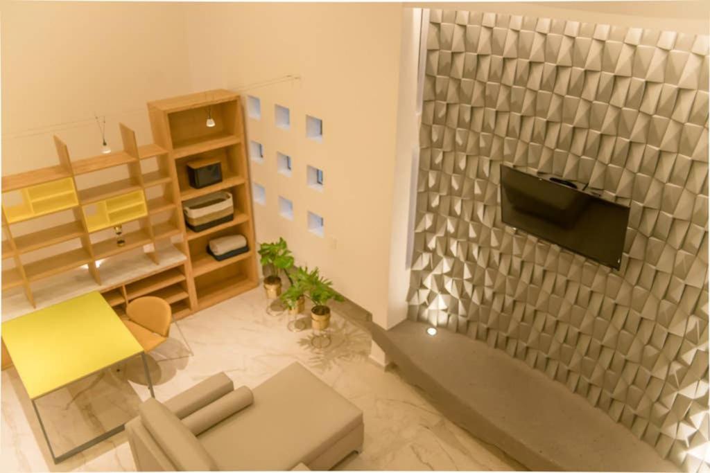 Loft 717 - Housity