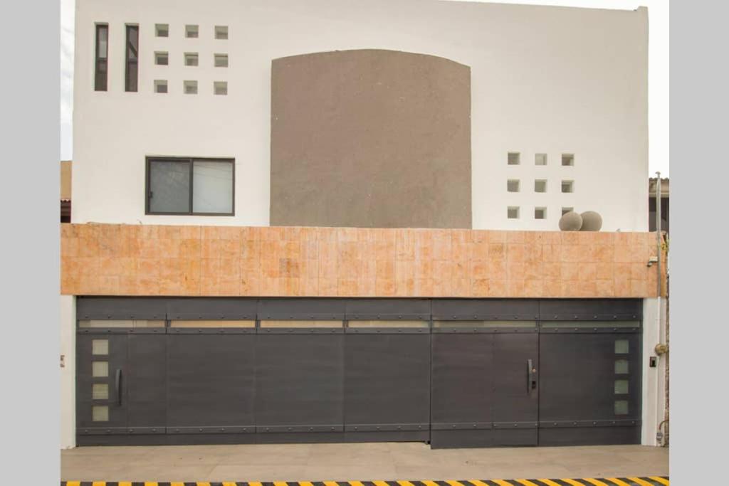 Loft 717 - Housity