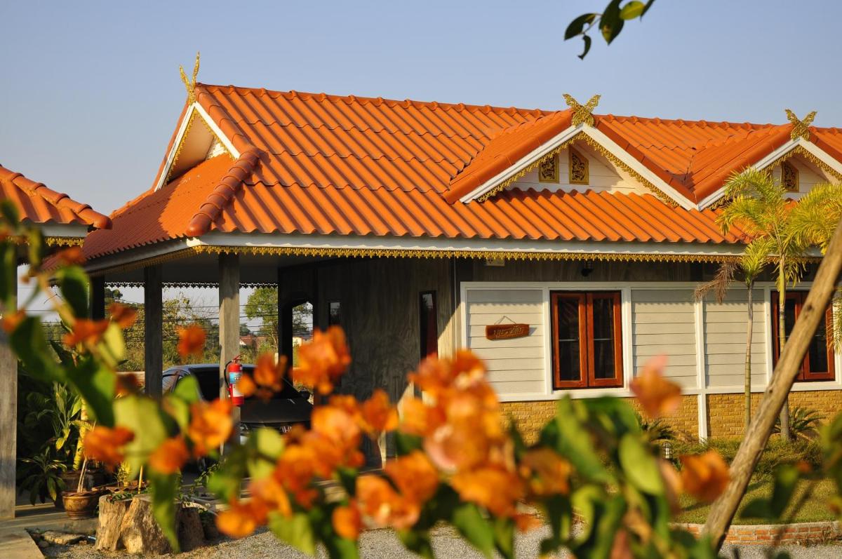 Chiang Rai Khuakrae Resort - Housity
