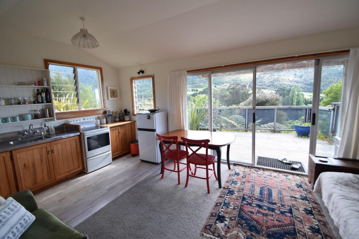 Marahau Retreat - Housity