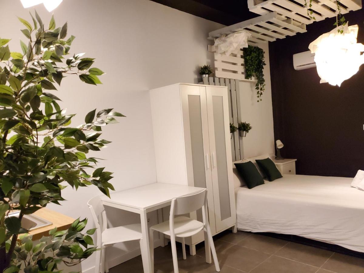 Small and Cozy Rooms - G - Housity