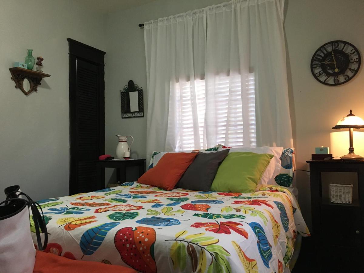 The Jewel of Little Havana - 2S - Housity