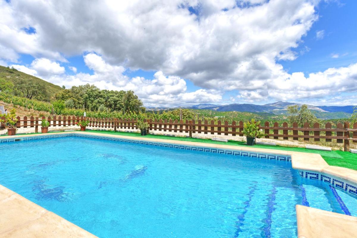 Casa Rural Juzcar - Housity