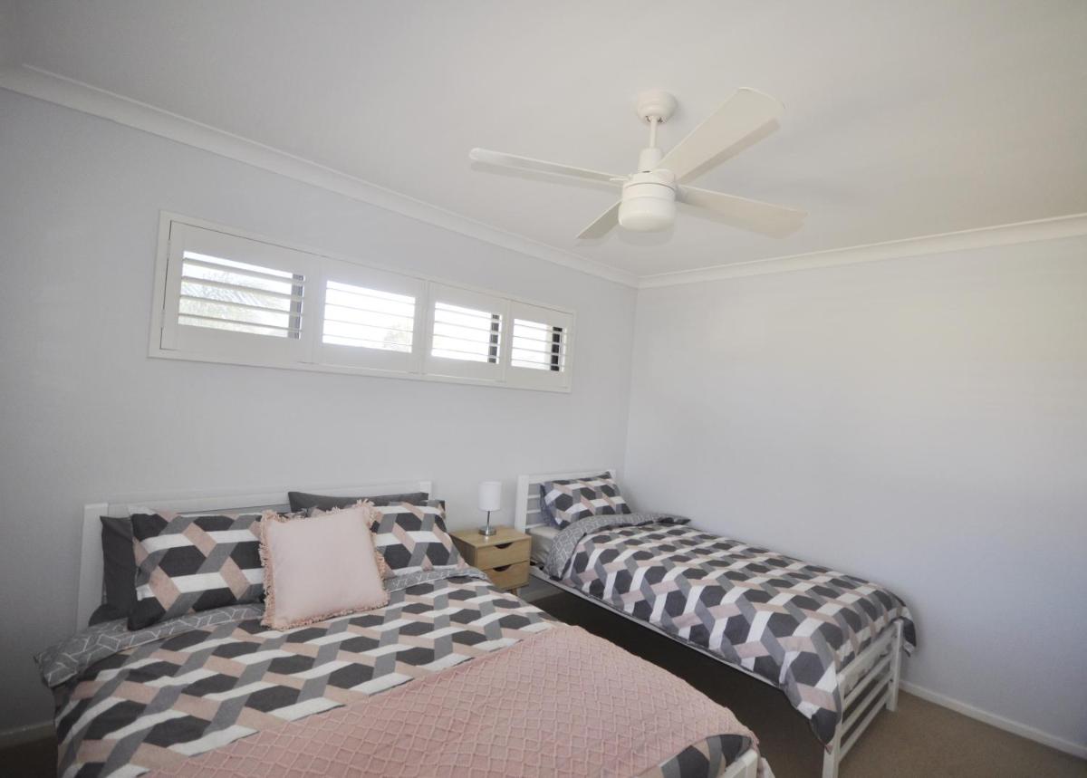 Island Time - Housity