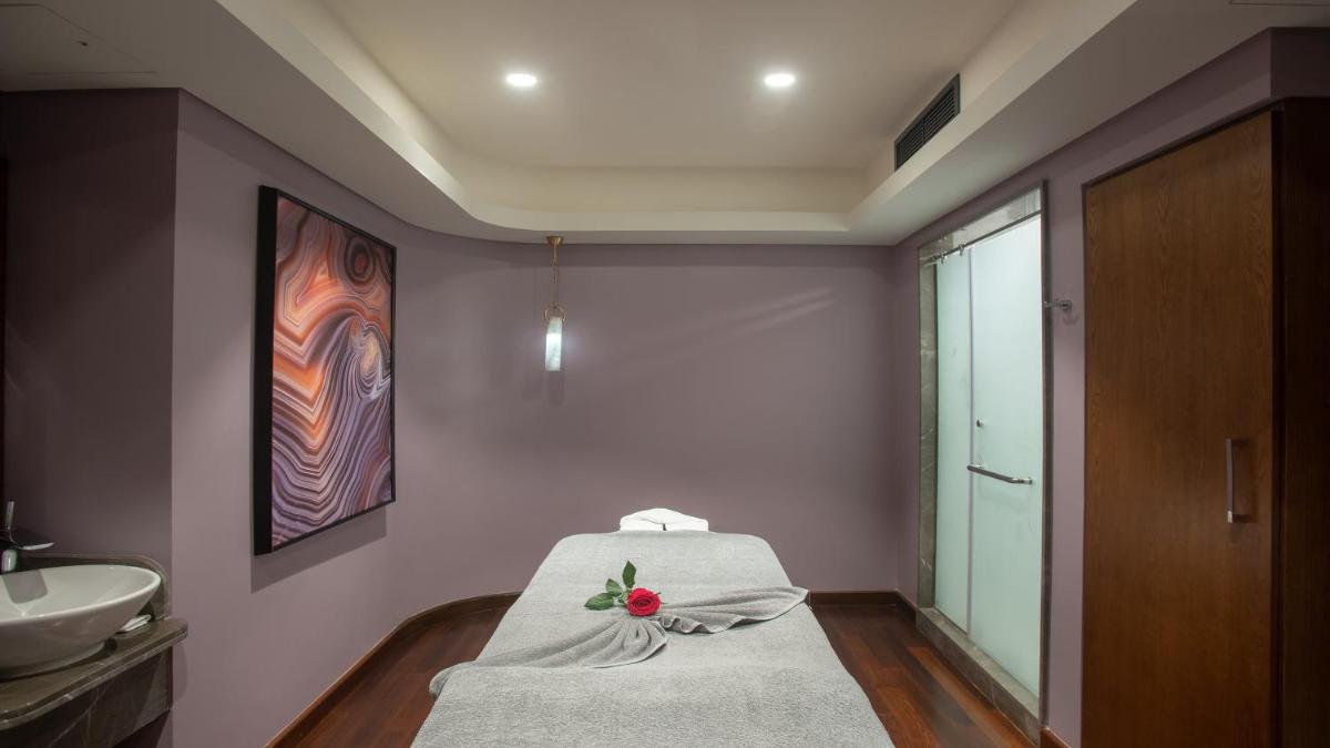 InterContinental Cairo Semiramis by IHG - Housity