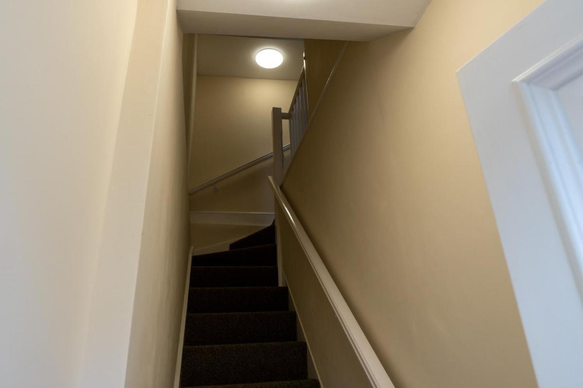 Highgate View Apartment - Housity