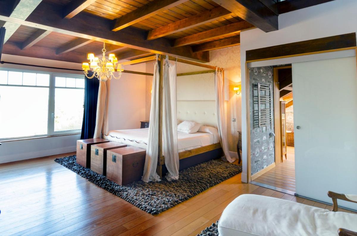 Villa Liencres Cantabria - Housity