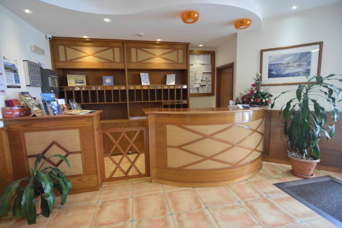 Hotel Salgueiro - Housity