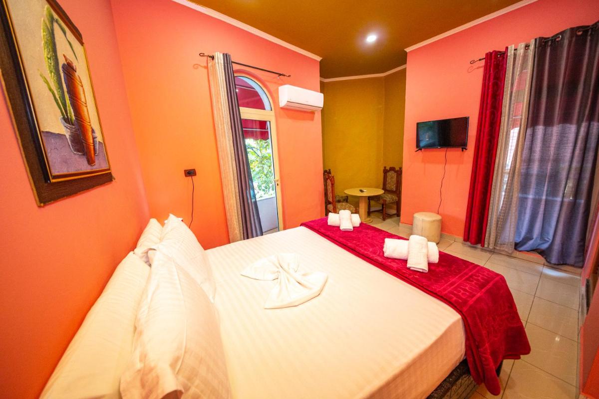 Center Elite Tirana - Housity