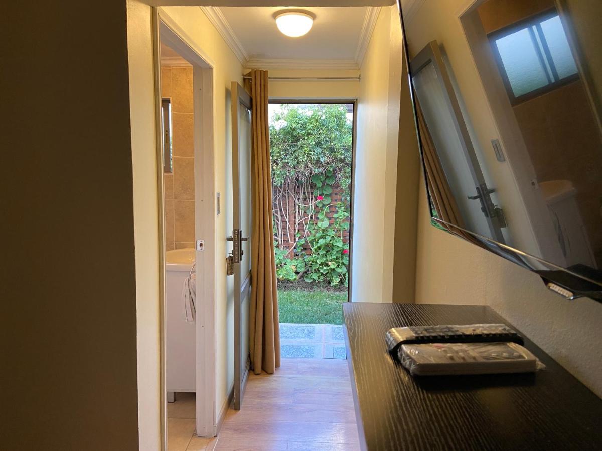 Hostal del Valle - Housity