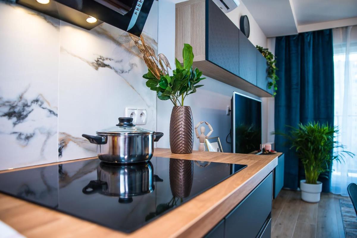 EASY RENT Apartments - Kompozytorów Polskich, Free Parking, 24h Check-in - Housity