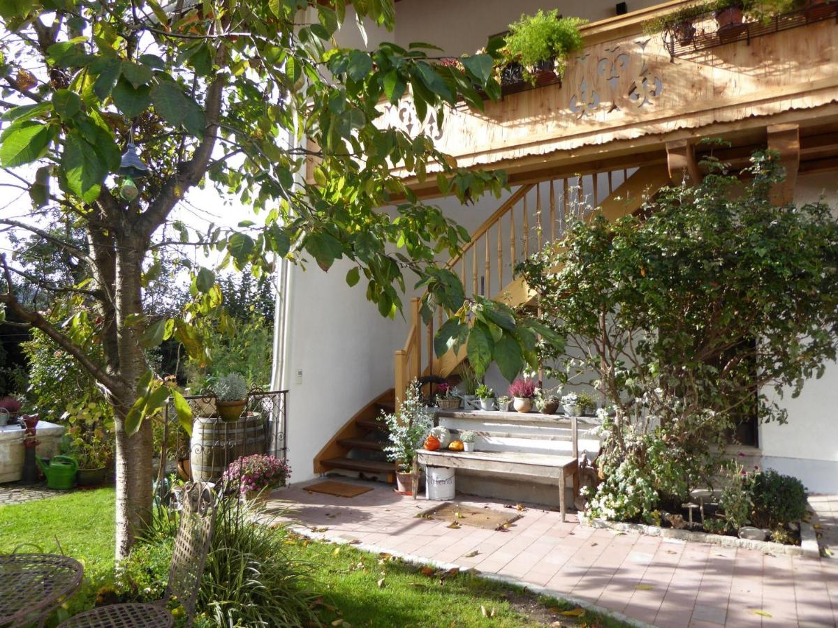 Ferienwohnung Schreiner-Viehhausen - Housity