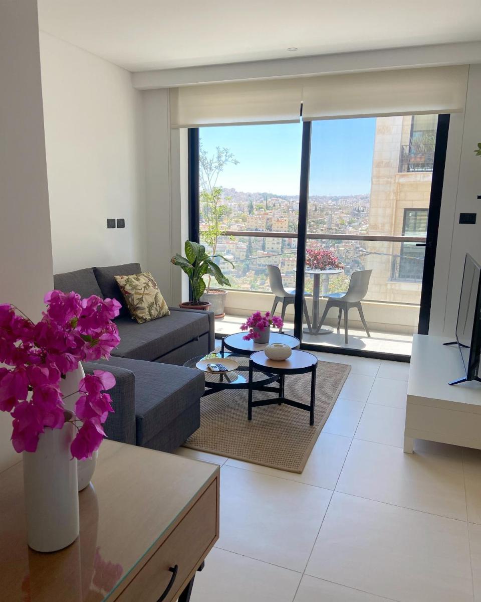 Nu Fifty Two - Housity