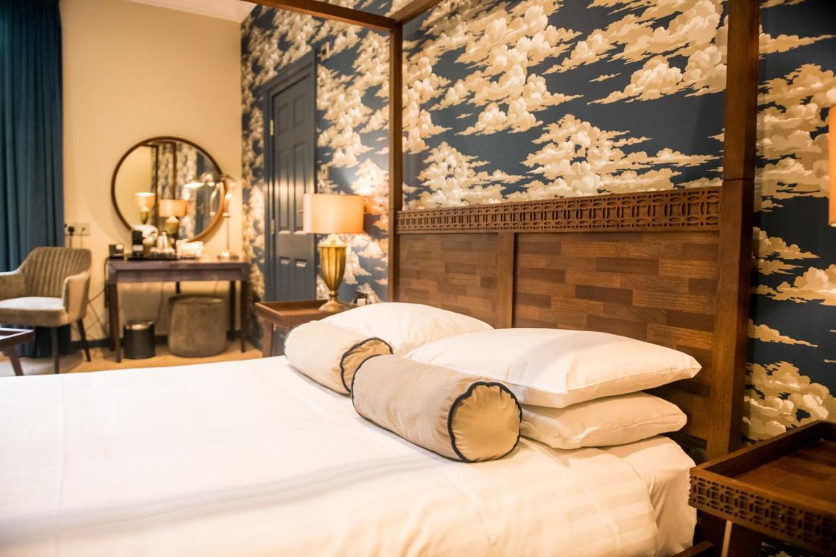 Bartle Hall Hotel - Housity