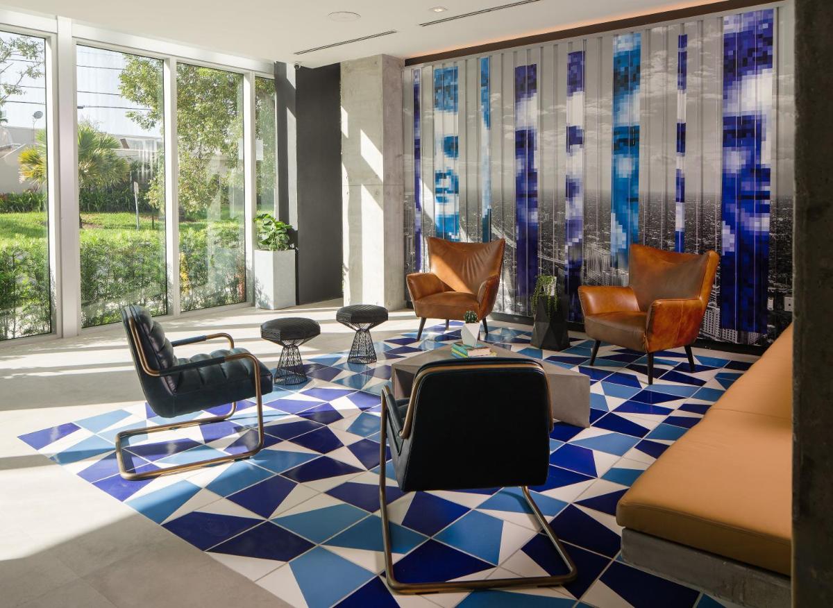 Hotel Indigo Miami Brickell, an IHG Hotel - Housity