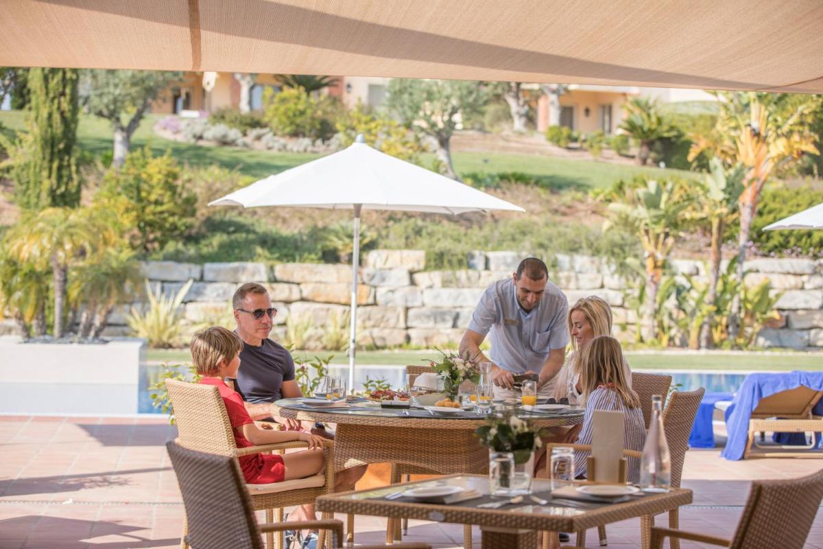 Os clientes hospedados em Monte Rei Golf & Country Club