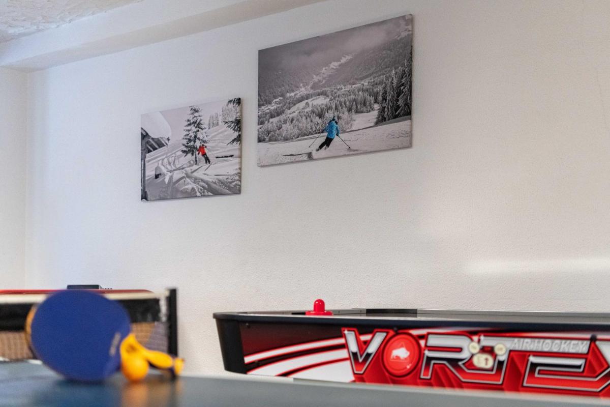 Photo de la galerie de l'établissement Hôtel Les Côtes, Résidence Loisirs et Chalets, à Morzine