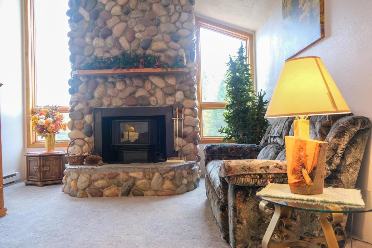 Yellowstone Wapiti View Cabin - Housity