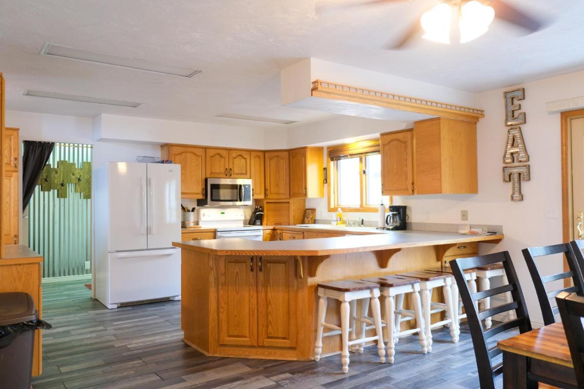 Yellowstone Wapiti View Cabin - Housity