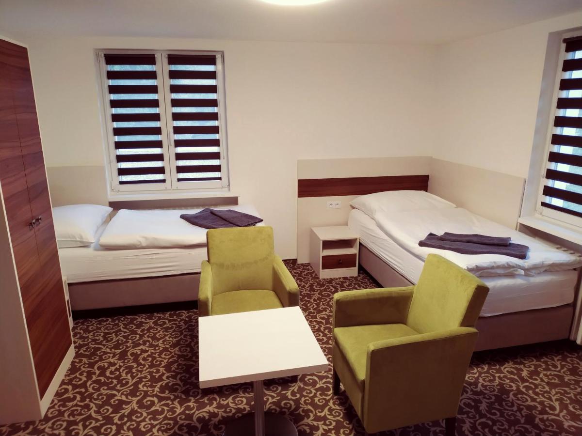 Pension Delicato - Housity