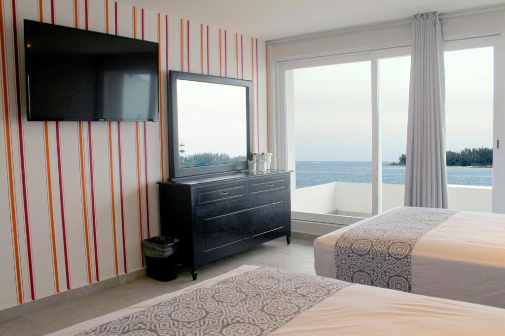 Hotel Costa Verde - Housity