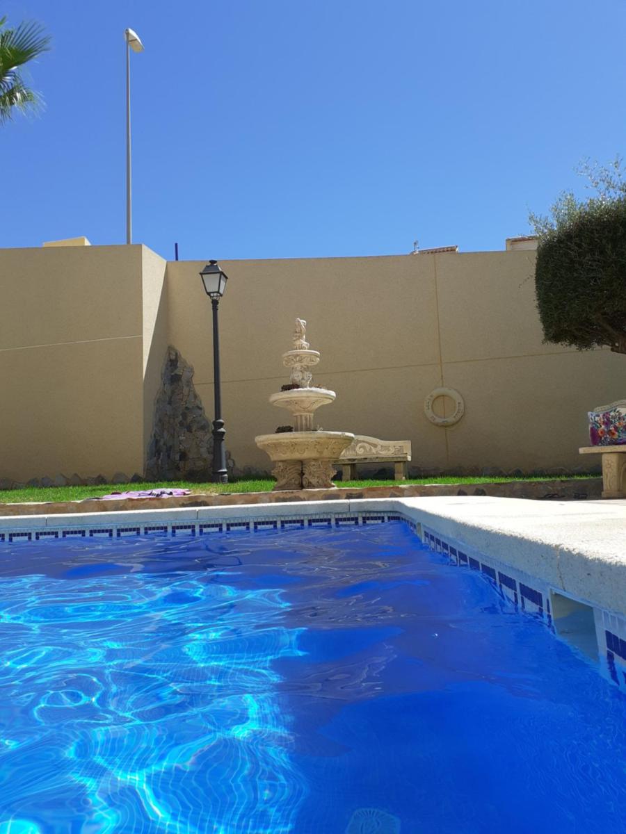 Carolinas aptmt Orihuela - Housity