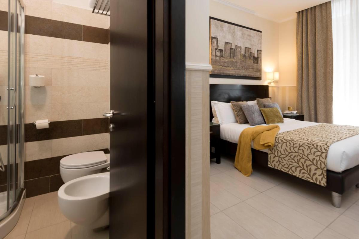 Yes Hotel - Housity