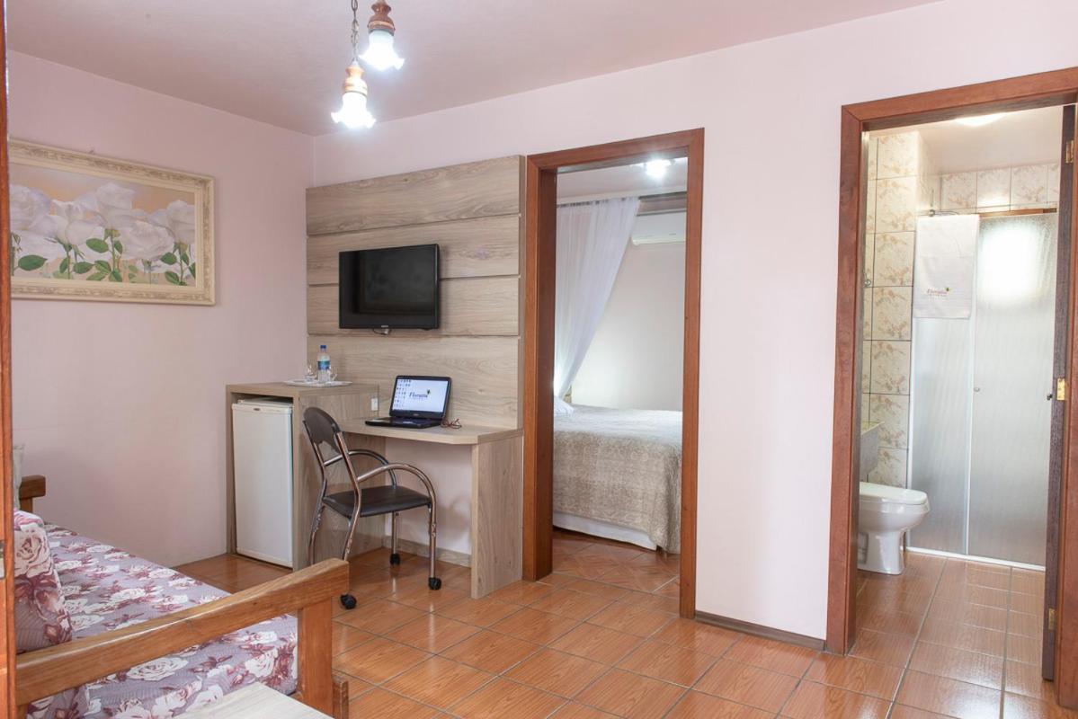 Pousada Floratta Nossa Casa - Housity