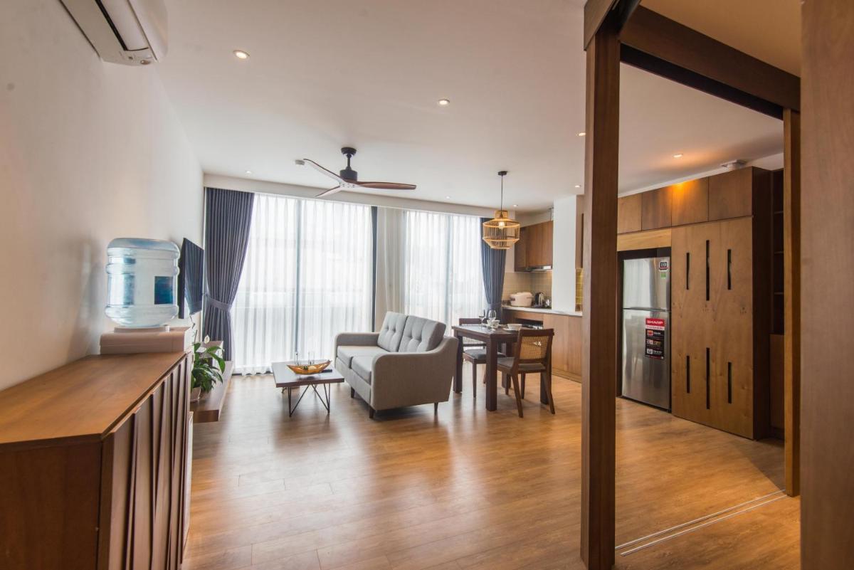 22housing Hotel & Apartment 81 Linh Lang - Housity